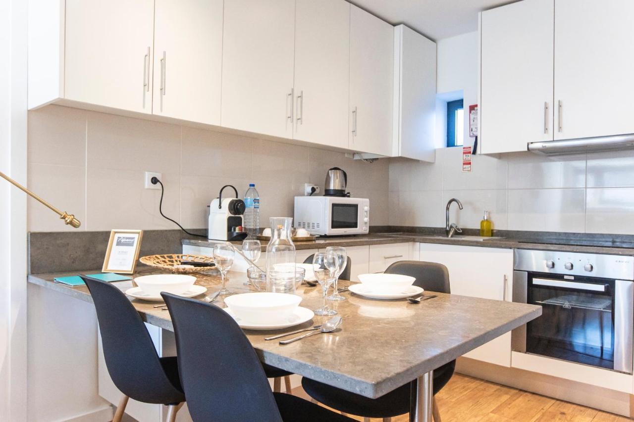 Lovelystay - Urban Cottage Порто Екстериор снимка